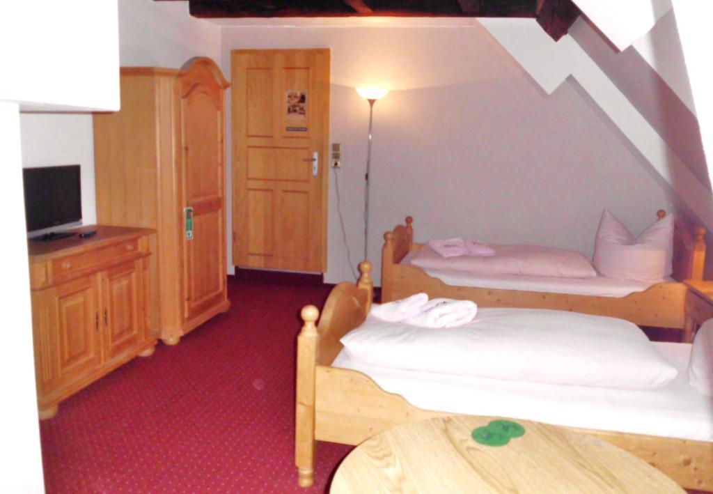 Thuringer Hof Hildburghausen Hotell Rom bilde